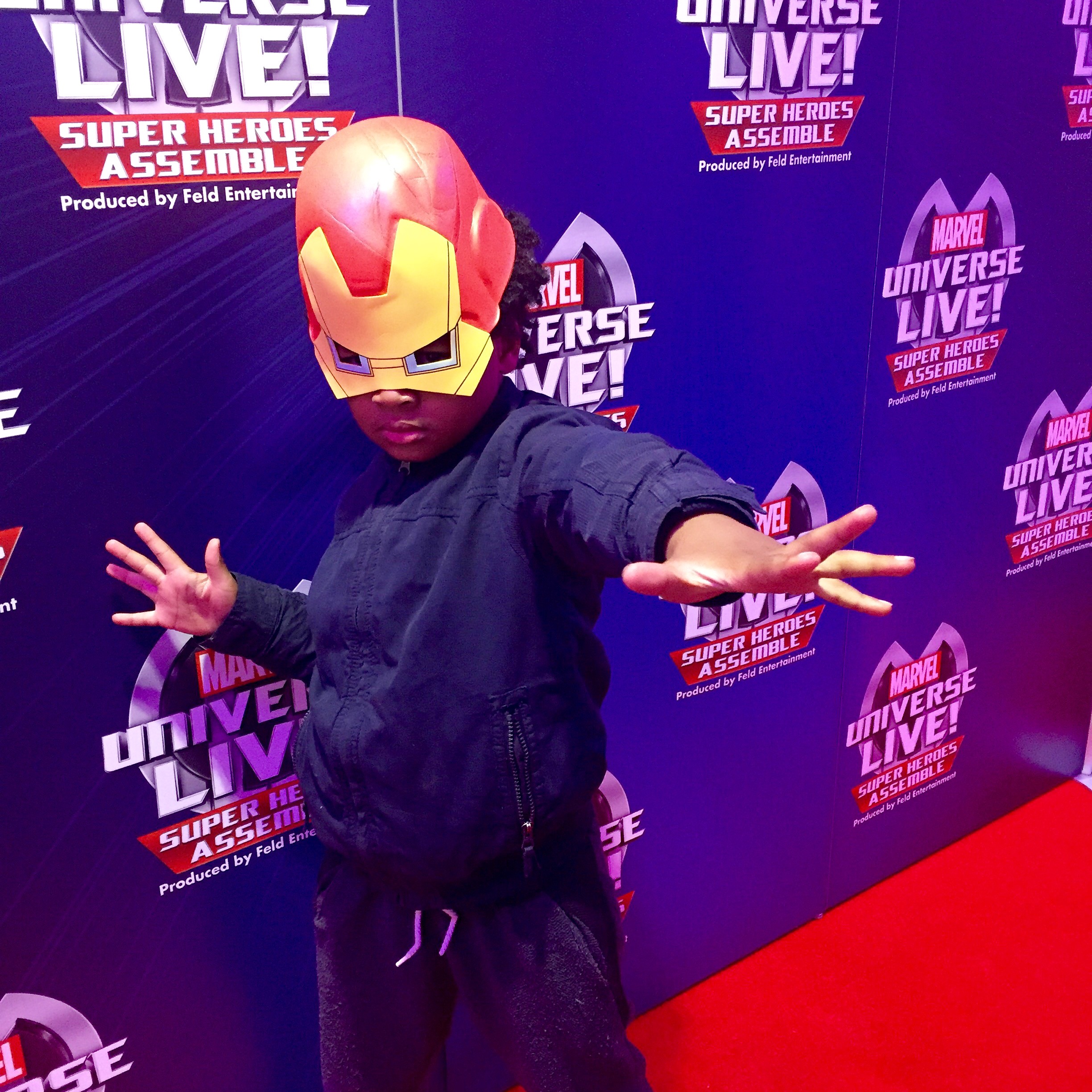 Marvel Universe Live Babes Review Babes About Town